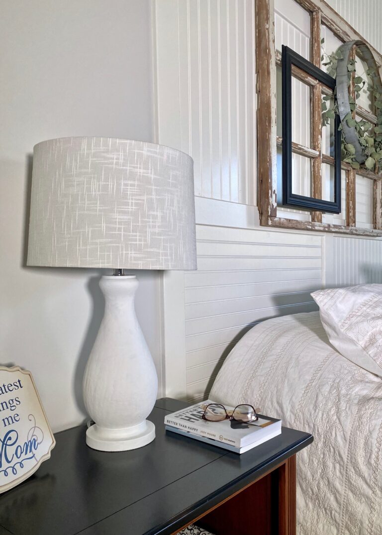 How to Paint a Lamp Base