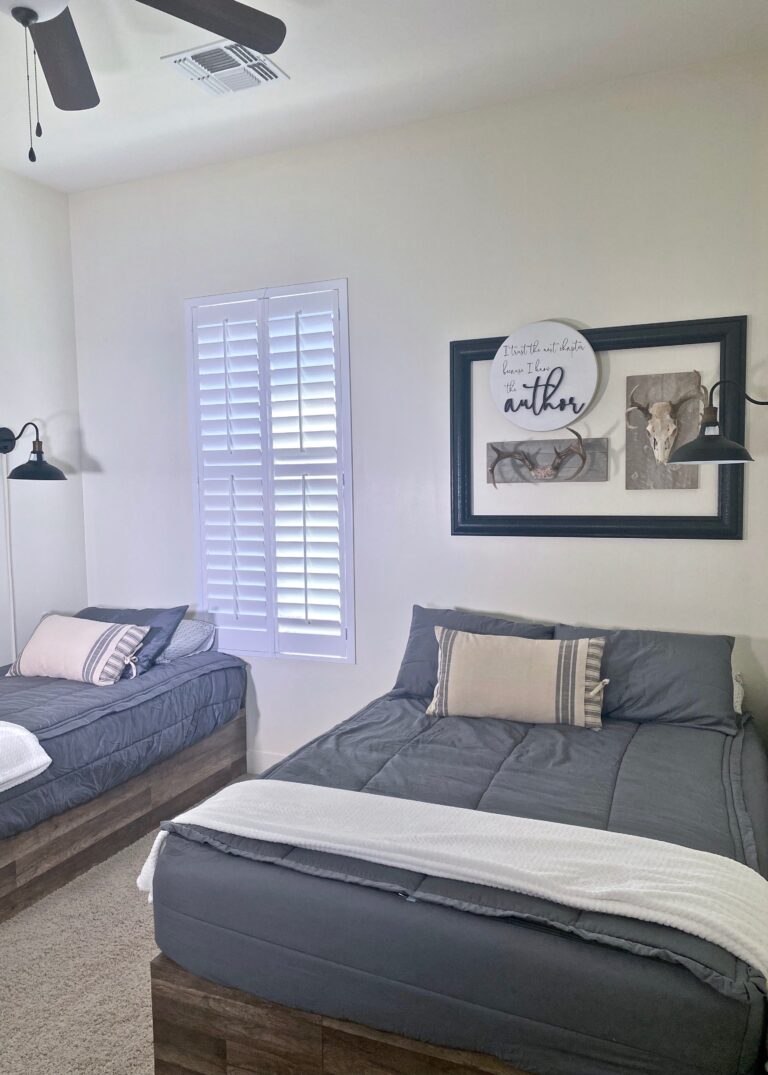 Bedroom Wall Decor Above the Bed