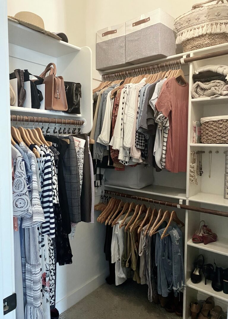 How to Organize your Closet